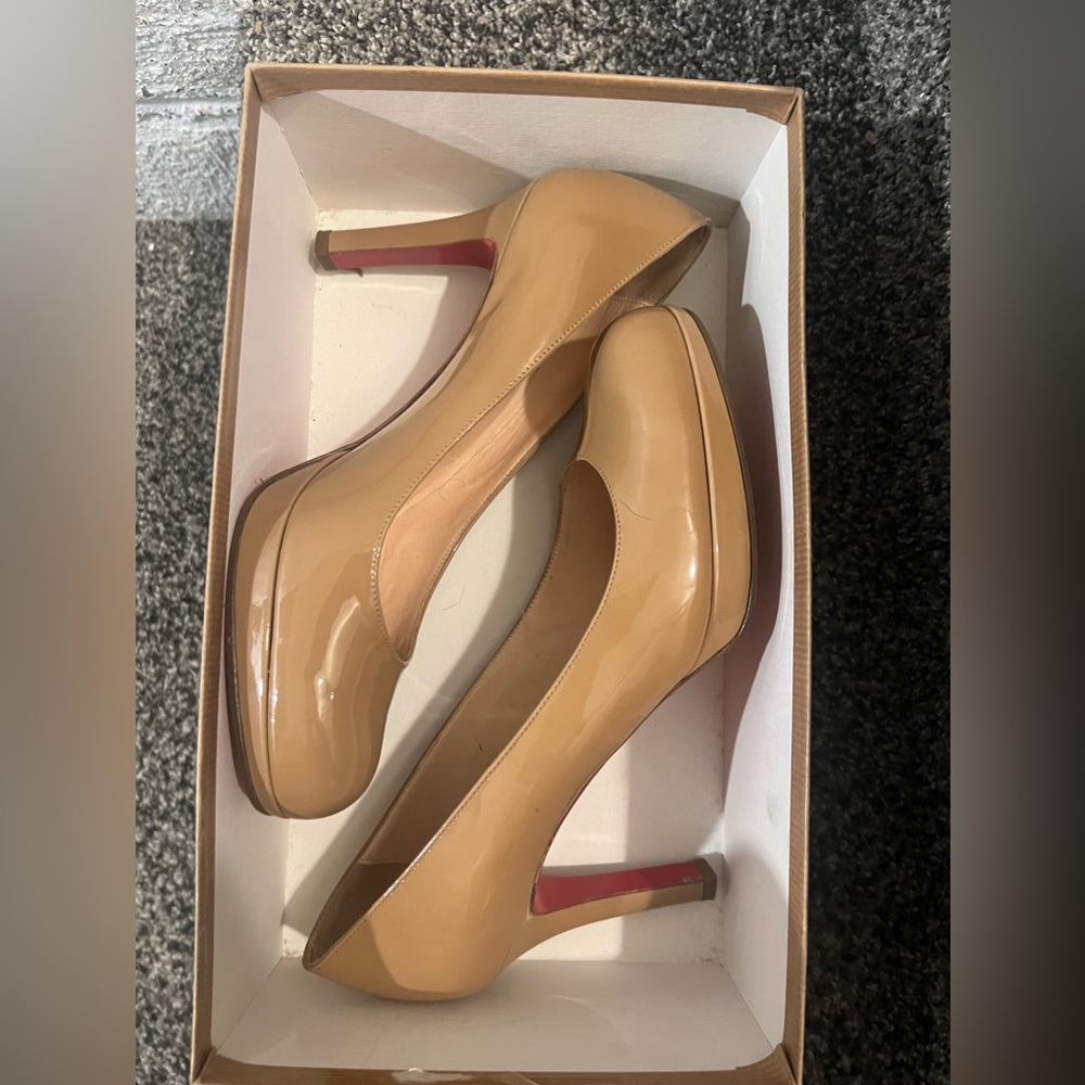 Christian louboutin heels